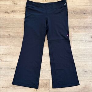 New Balance Black Women's Flared Leggings with Pink Logo Accent
